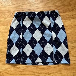 H&M argyle skirt